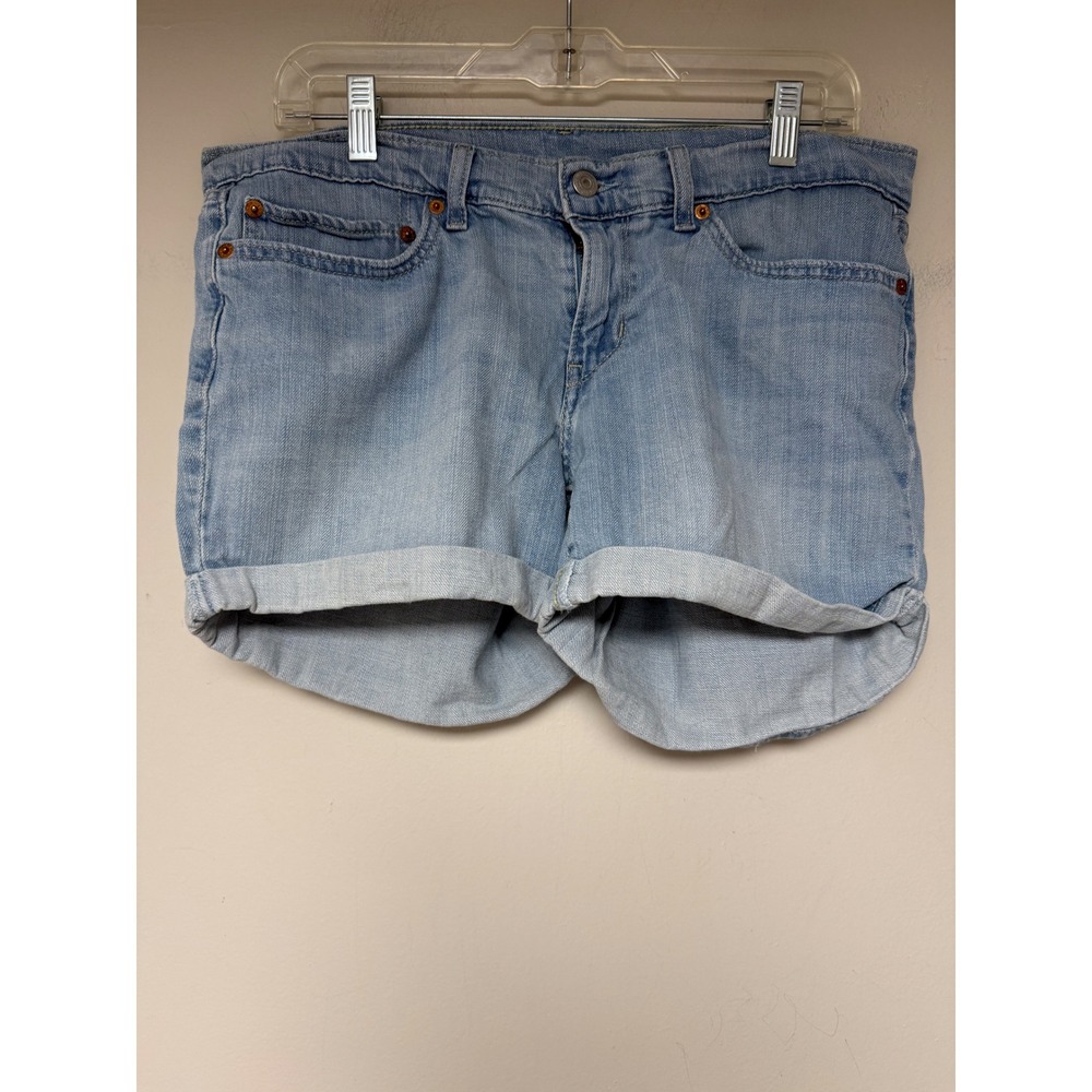 Levi Strauss Co Womens Denim Shorts‎ Light Wash Cuffed Size 30